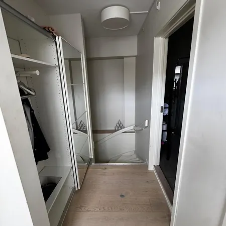 Apartment Self Check In - Bryggen And Center Bergen